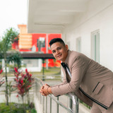 WGL02233