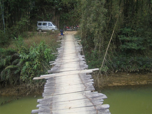 f5d2079e7d44.jpg