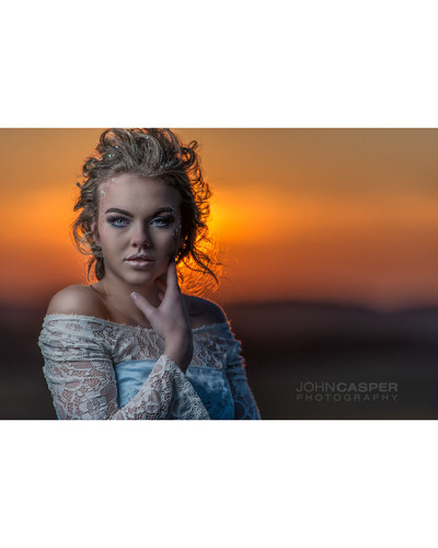 Elsa 1 597a2363247a8 880 bordered.jpg