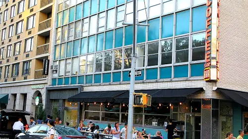 average sq ft of a restaurant 1.webp