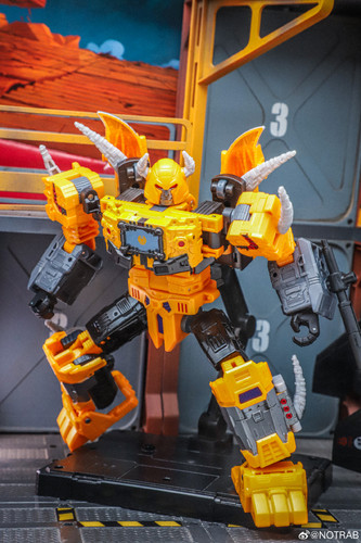 Age Of The Primes Herald Of Unicron 02.jpg