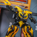 Studio Series Age Of Extinction Bumblebee 03