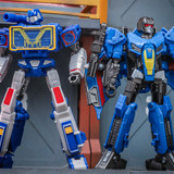 Studio Series Transformers One Deluxe Soundwave 07