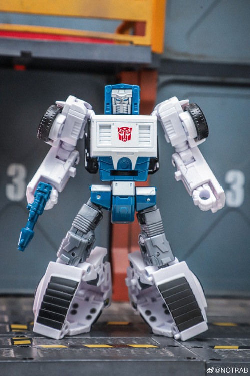 Age Of The Primes Tailgate 03.jpg