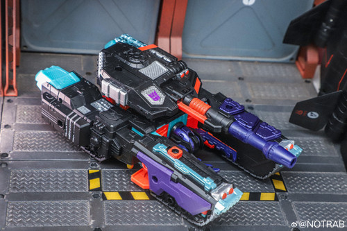 Age Of The Primes Megazarak 07.jpg