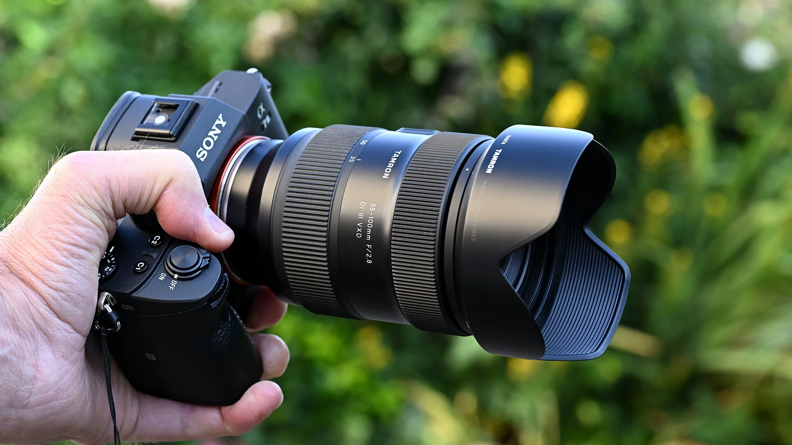 Sony Tiết Lộ Danh Sách Ống Kính Thứ Ba Tương Thích E-Mount & Tin Mua Lại Tamron - Hình 1