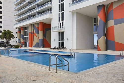 pool.jpg