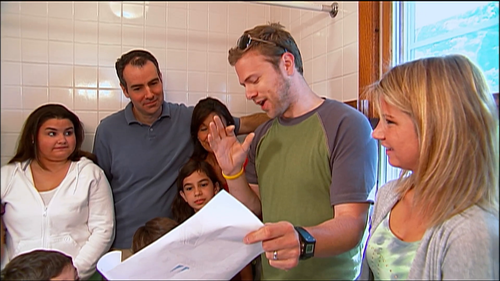 Bath.Crashers.S01.1080p.DSCP.WEB DL.AAC2.0.H.264 THM 05.png
