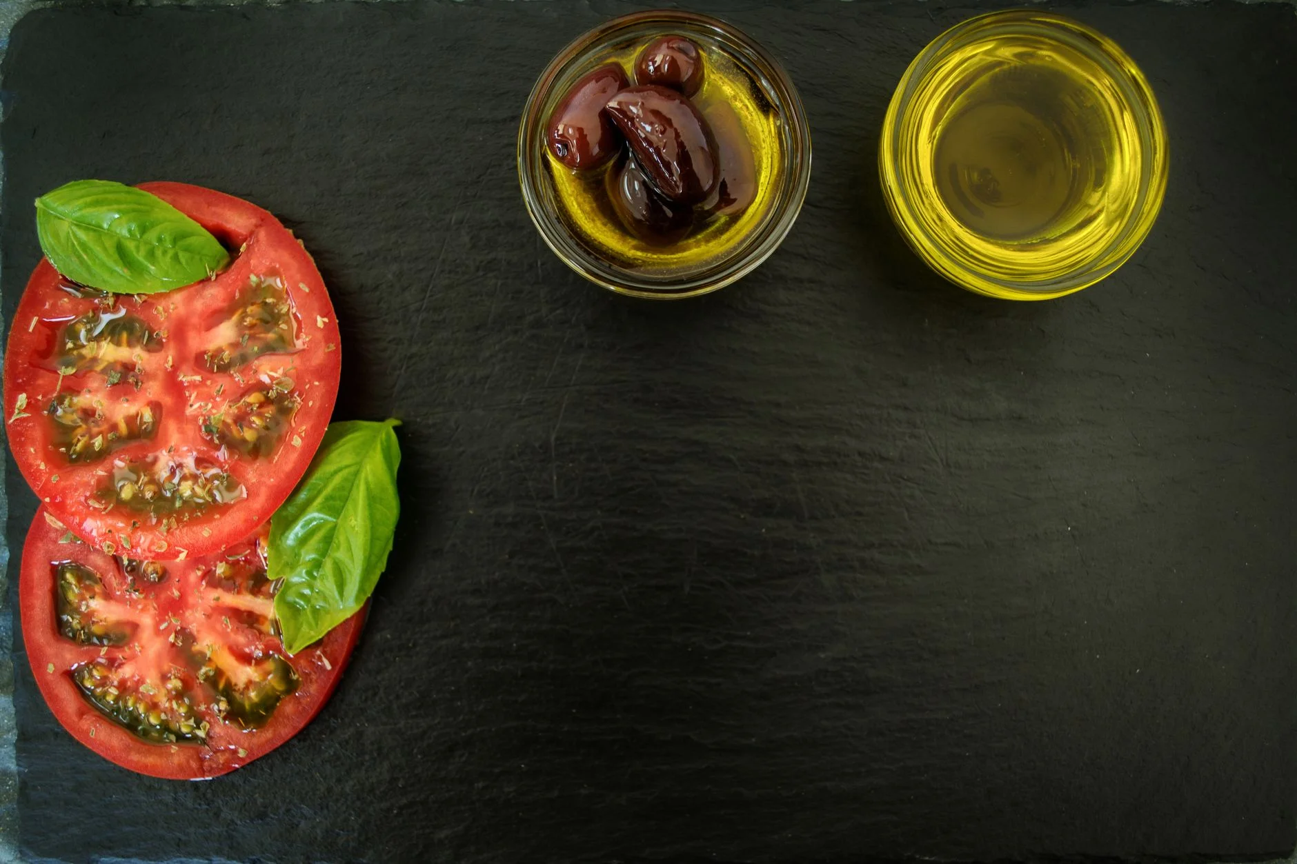 Nutritional Profile of Olive Oil and Nuts Nutritional Profile of Olive Oil and Nuts