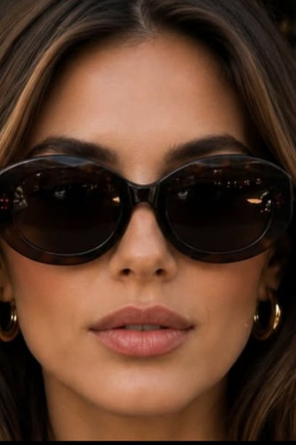 ig roya model portrait.jpg
