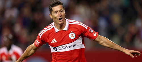 Lewandowski PLAY.png