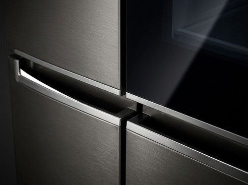 Macro product detail of stainles… 202608051012.jpg
