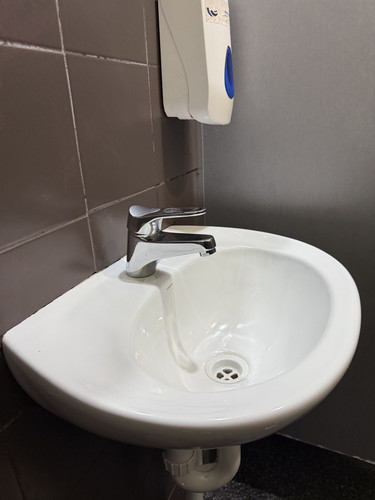 73784828e50f.jpg