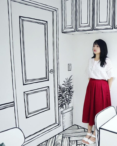 In Seoul this unusual cafe makes its customers feel in a comic book 5ba4a9414b55e 880.jpg