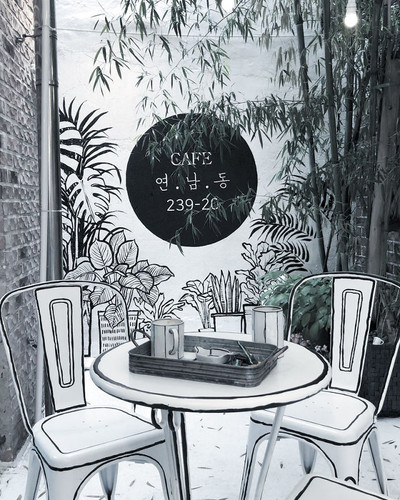 In Seoul this unusual cafe makes its customers feel in a comic book 5ba4ac27ec95e 880.jpg