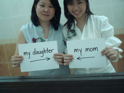 mom daughter and friend 00.jpg