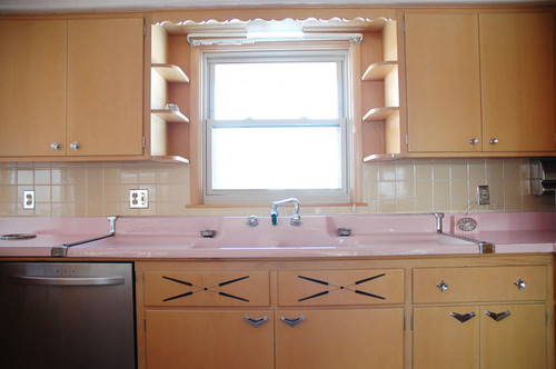 time capsule kitchen 60s nathan chandler furniture 4.jpg