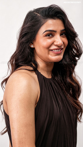 samantha 6785634523803.jpg