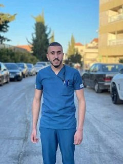 متابعة | نقابة التمريض: إصابة الزميل محمد نبيل المطور برصاصة مستو طنين أدت إلى قطع كامل في الحبل الشوكي وإصابته بشلل دائم سيلازمه طوال حياته....