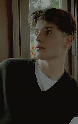 Holden avatar copia.png
