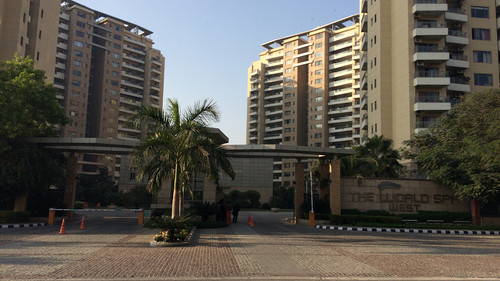 Luxury Living Starts Here – Residential Properties on Nh 8 Road Gurgaon.jpg