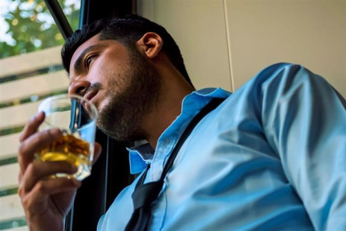 Is-Alcoholics-Anonymous-in-India-Right-for-You-in-2026-Lets-Talk-About-Group-Recovery-768x512.jpg