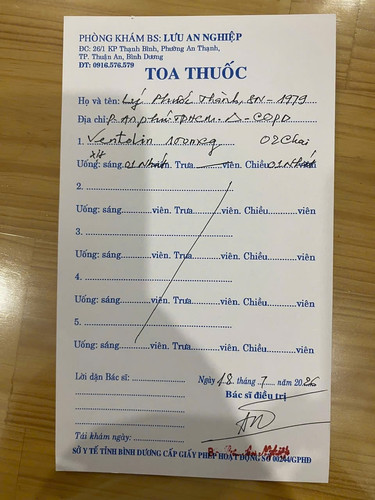 ventolin xịt.jpg