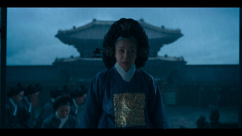 The.East.Palace.S01E01.Episode.1.2160p.NF.WEB DL.DDP.5.1.Atmos.H.265 CHDWEB.mkv snapshot 02.46.374.jpg
