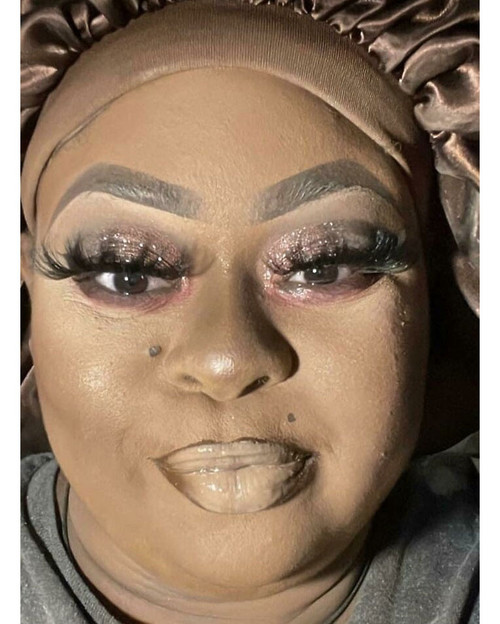 bad makeup artist fails badmuas 1 643e7f7fd95cd 700 bordered.jpg