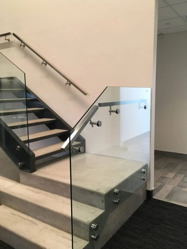 Frameless Glass Railings | Custom Glass Railing Installation.jpg