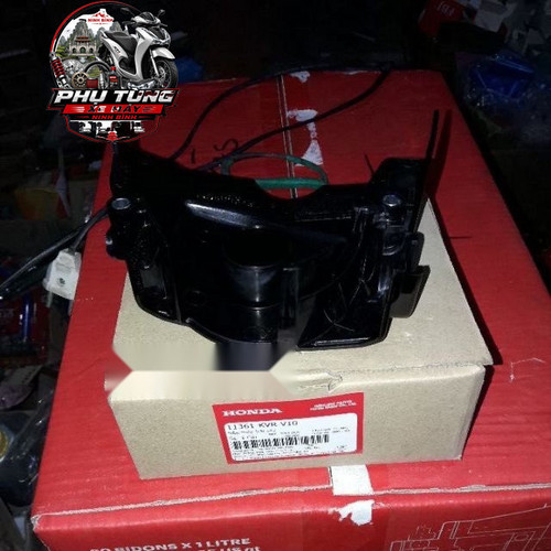Mang cá Wave alpha 100 Honda (11361KVRV10) 1 2 logo.jpg