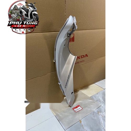 Bộ ốp Yếm Bên Phải Air Blade 110 (2009 2010) Màu Bạc Honda (64415KVGV20ZA) 1 3 logo.jpg