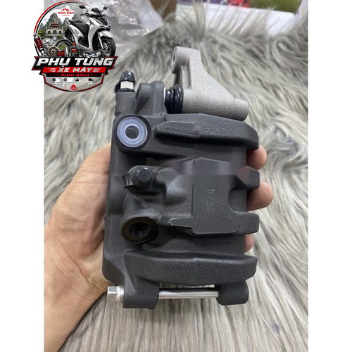 Bộ ngàm phanh trước ( Củ Dầu Trước ) Sh 150i 300i Honda ( 45150KTW901 ) 1 5 logo.jpg