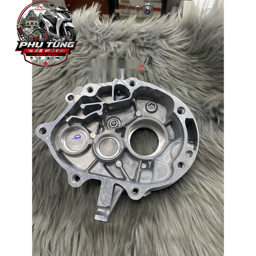 Vách Hộp Số Lead 125, Sh Mode, Air Blade 125 Honda (21200KZR600) 1 4 logo.jpg