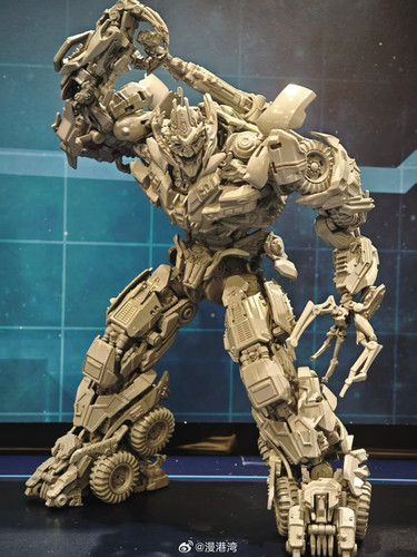 ACGHK AMK PRO Dark Of The Moon Megatron 02.jpg