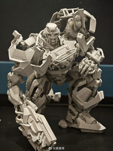 ACGHK AMK PRO Transformers 2007 Ratchet 03.jpg