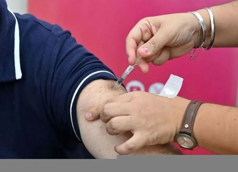 Salud confirmó seis muertes por gripe en personas no vacunadas y alertó por el aumento de virus respiratorios
