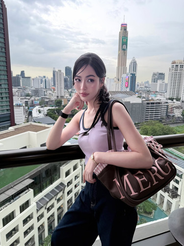 linglingkwong 3926b9635fbb4a5b9138e0b332aac917.jpg