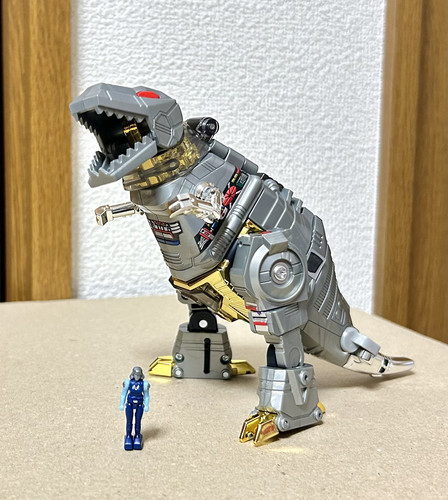 Takara Tomy Missing Link C 12 Grimlock In Hand Images 20.jpg
