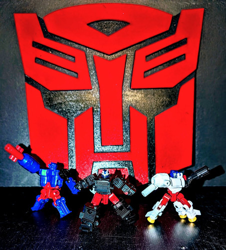 Transformers Age Of The Primes Armada Jetfire in hand Images 10.jpg