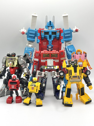 Takara Tomy Missing Link C 12 Grimlock In Hand Images 62.jpg