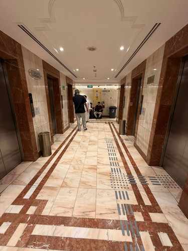 04 corridor.jpg