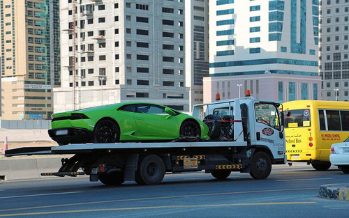 Expert Car Towing Services Abu Dhabi.jpg