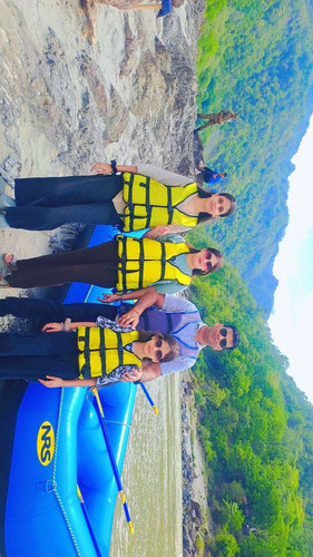 68d4ee4255bd.jpg