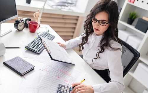 1 Staff Accountant Jobs.jpg