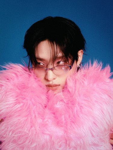 weverse 4 317010652.jpg