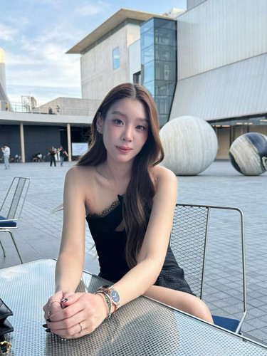 kkaew.chuu cb5bc26dabeb41cc99164015a8c80325.jpg