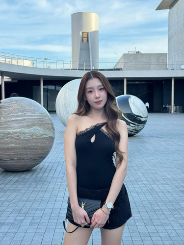 kkaew.chuu dd85c22c1ae94eb99cb9a4f2c1c466d5.jpg