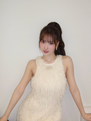 momo 3b32dafa0b25457ea1eff72ba82212b5.jpg