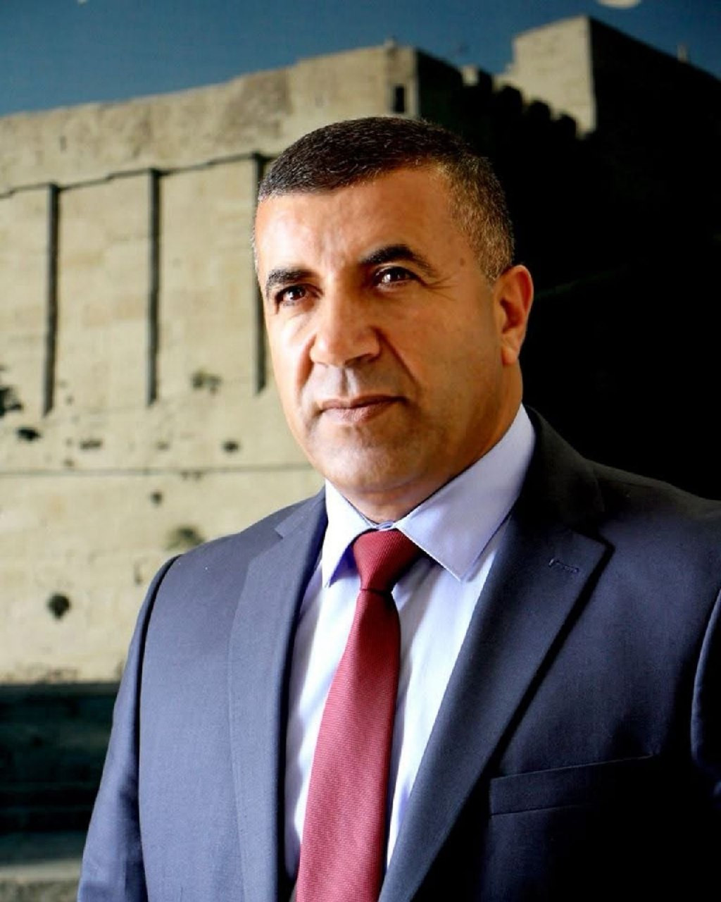 محافظ الخليل، خالد دودين:

- إعلان "سموتريتش" بشأن إلغاء اتفاقية الخليل هو "قرار إرهابي صادر عن عصابة".

- الإعلان يأتي في سياق تصعيد استيطاني واضح، و...